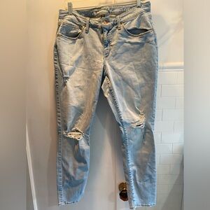 Universal Thread-Mid Rise Curvy Skinny Light Wash Distressed Jeans, 14/3…